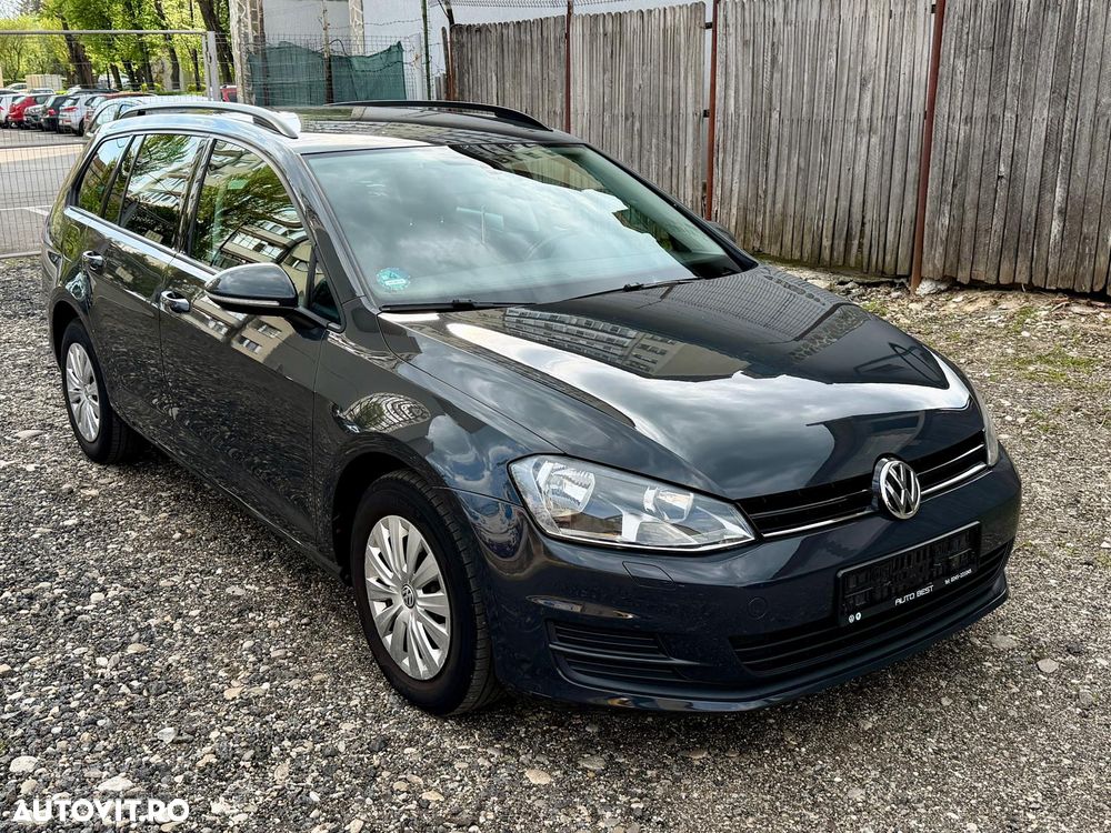 Volkswagen Golf 1.6 TDI BlueMotion Technology Comfortline - 14