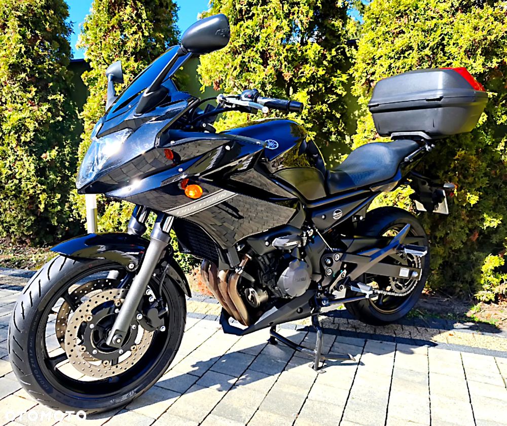 Yamaha XJ - 12