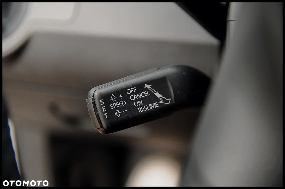 Volkswagen Passat 1.8 TSI DSG Comfortline - 33