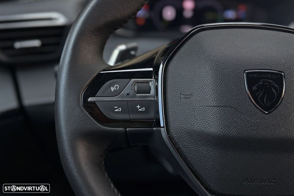 Peugeot 2008 1.2 Hybrid Allure e-DCS6 - 9