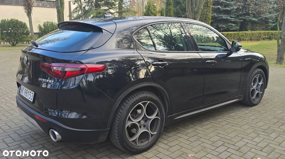 Alfa Romeo Stelvio 2.2 JTDM Super - 22