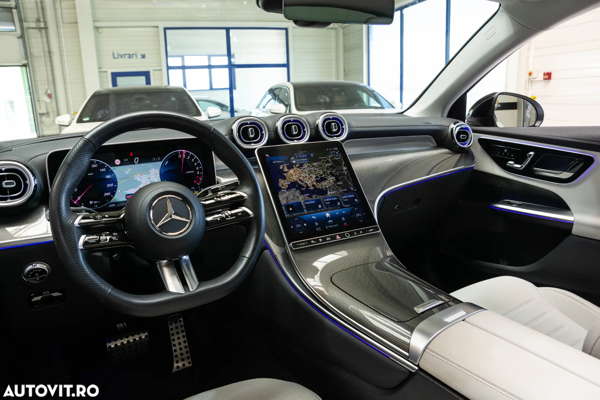Mercedes-Benz GLC Coupe 300 e 4Matic 9G-TRONIC AMG Line Advanced - 5
