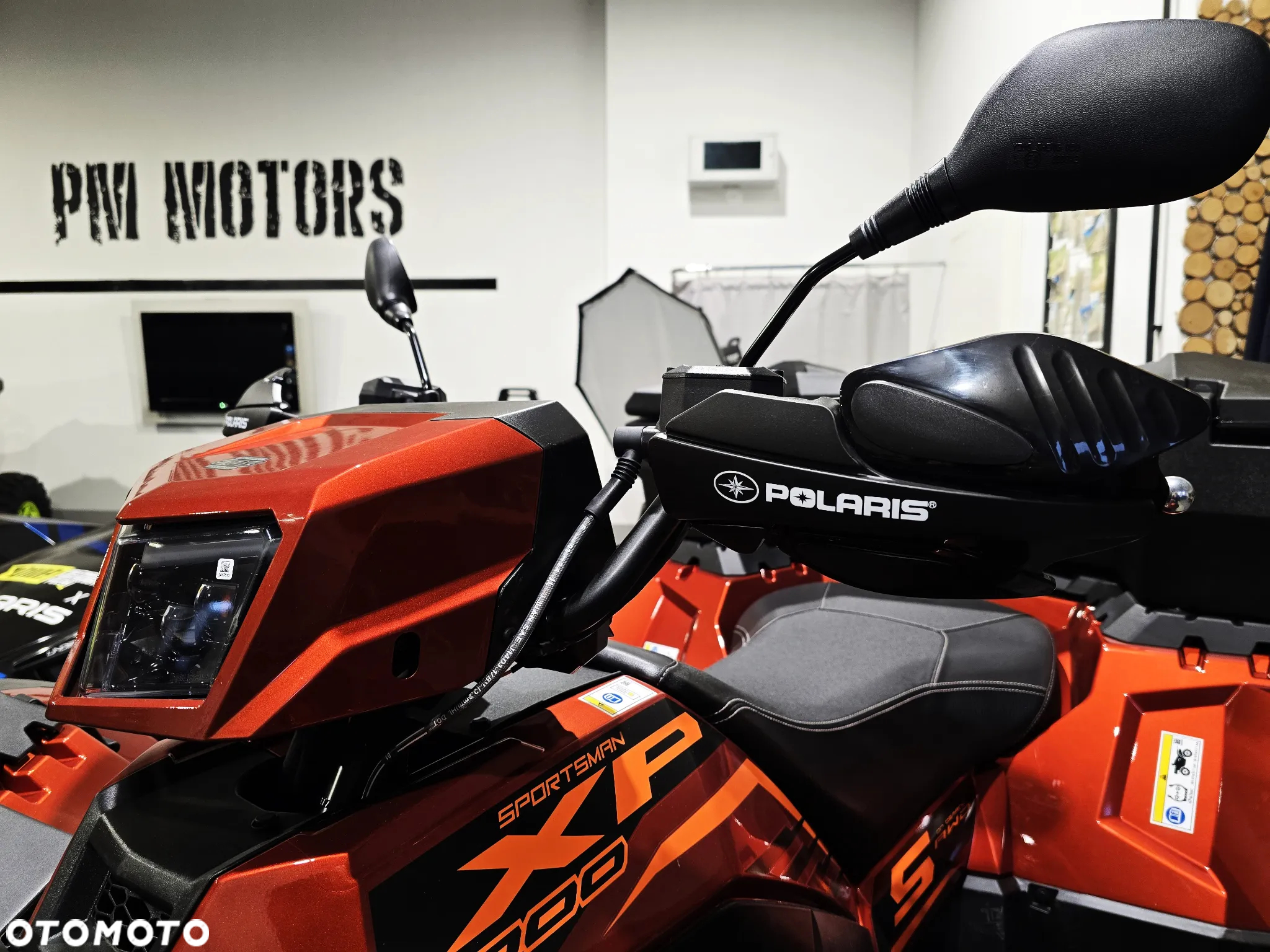 Polaris Sportsman - 12