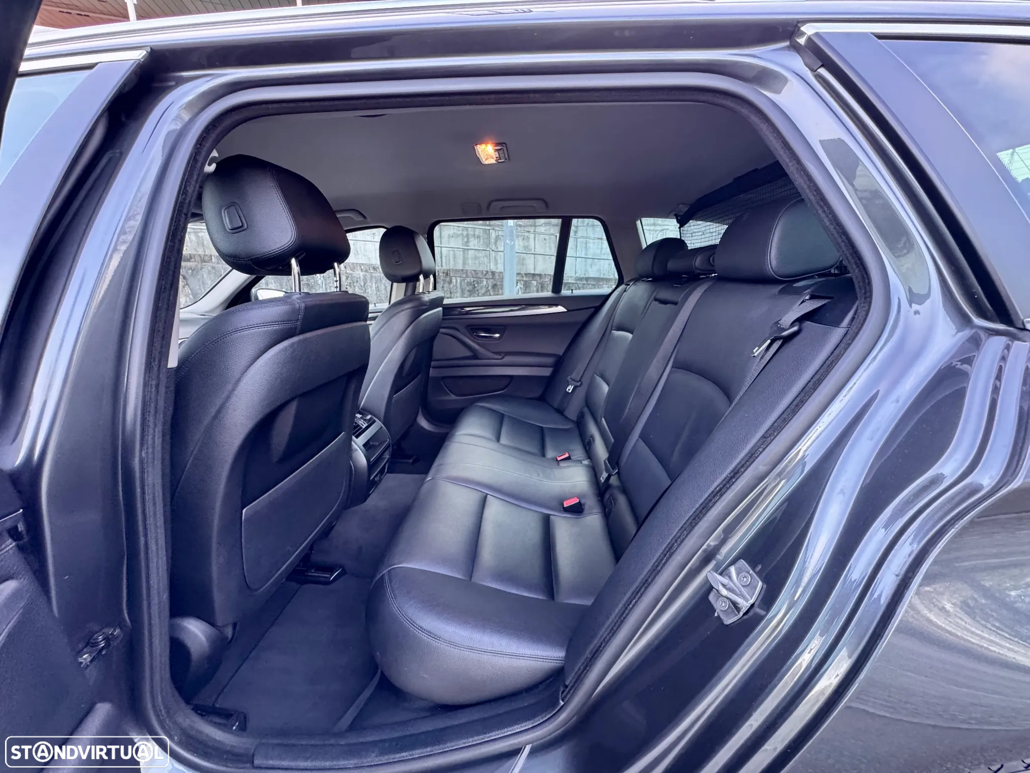 BMW 520 d Auto - 21