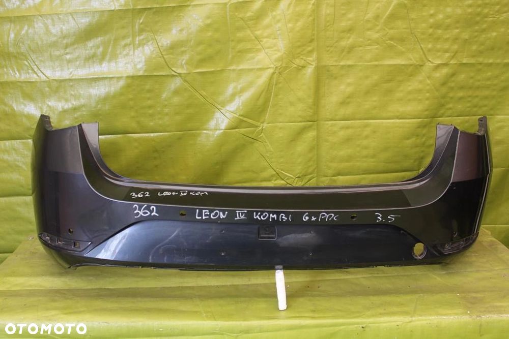 Zderzak tył Seat Leon IV kombi po 2020r. - 1