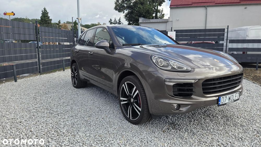 Porsche Cayenne Platinum Edition - 8