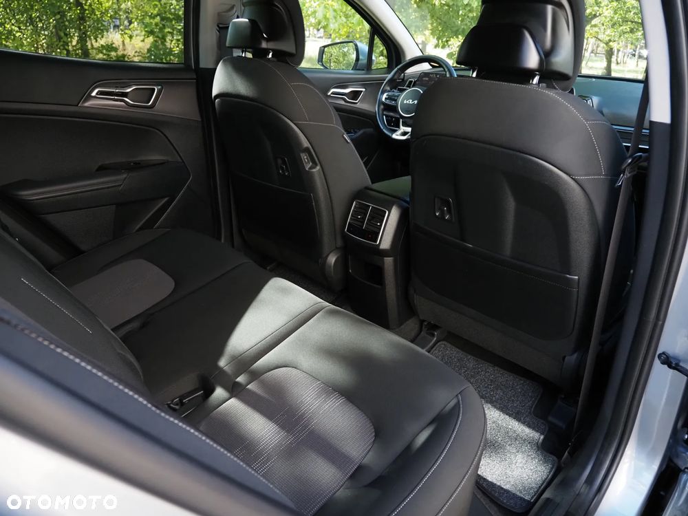 Kia Sportage 1.6 T-GDI PHEV L 4WD - 19