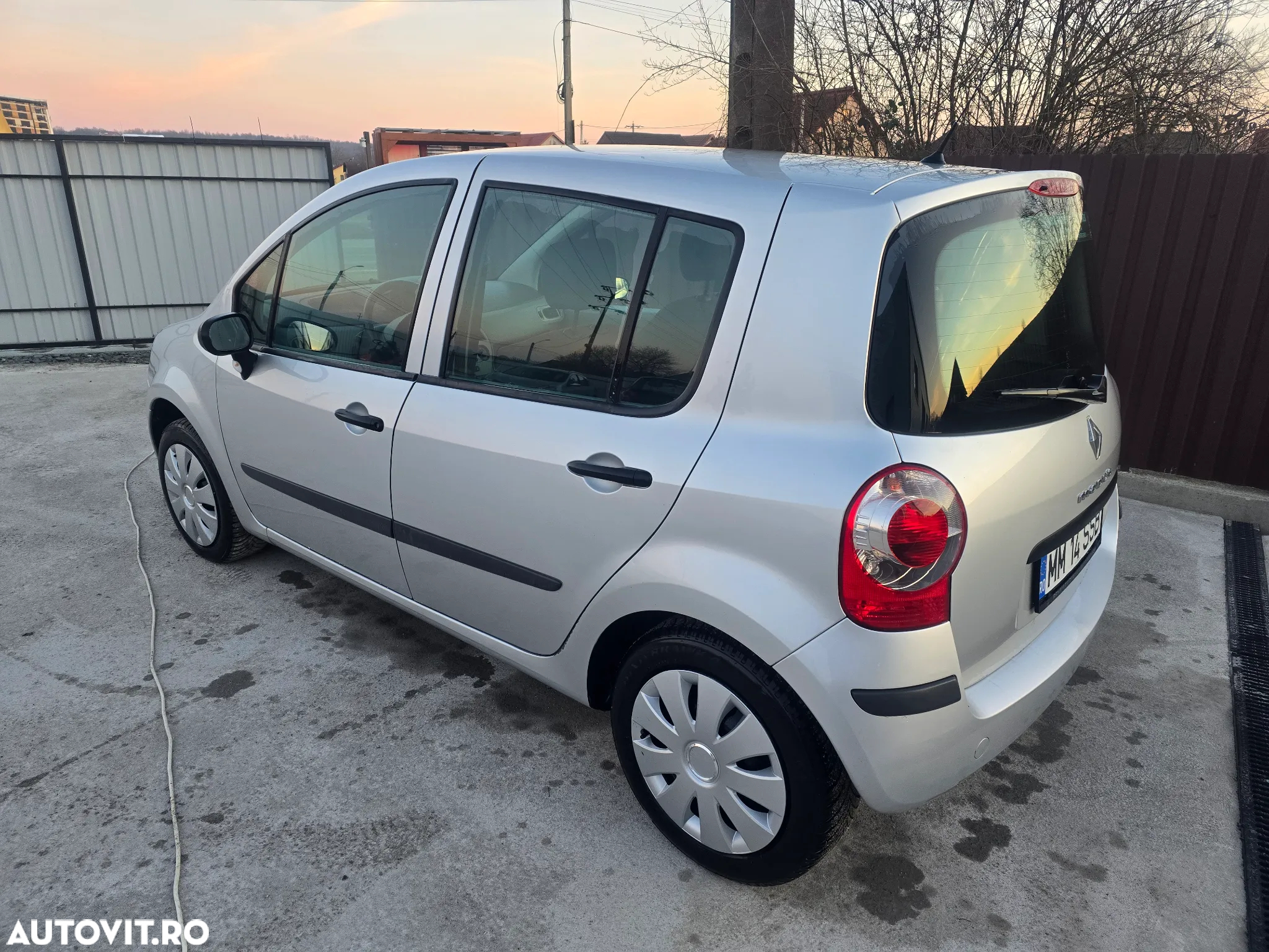 Renault Modus 1.5 dCi Confort Privilege - 8