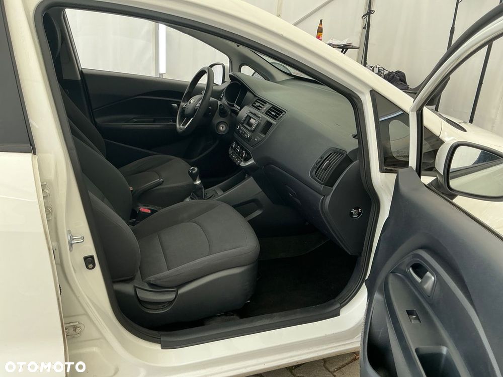 Kia Rio 1.2 Attract - 2