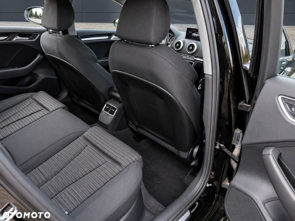 Audi A3 Limousine - 18
