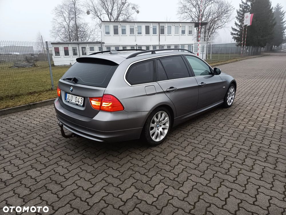 BMW Seria 3 318d - 8