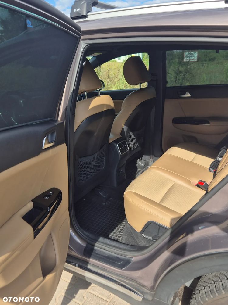 Kia Sportage 1.6 T-GDI L Business Line 2WD - 13