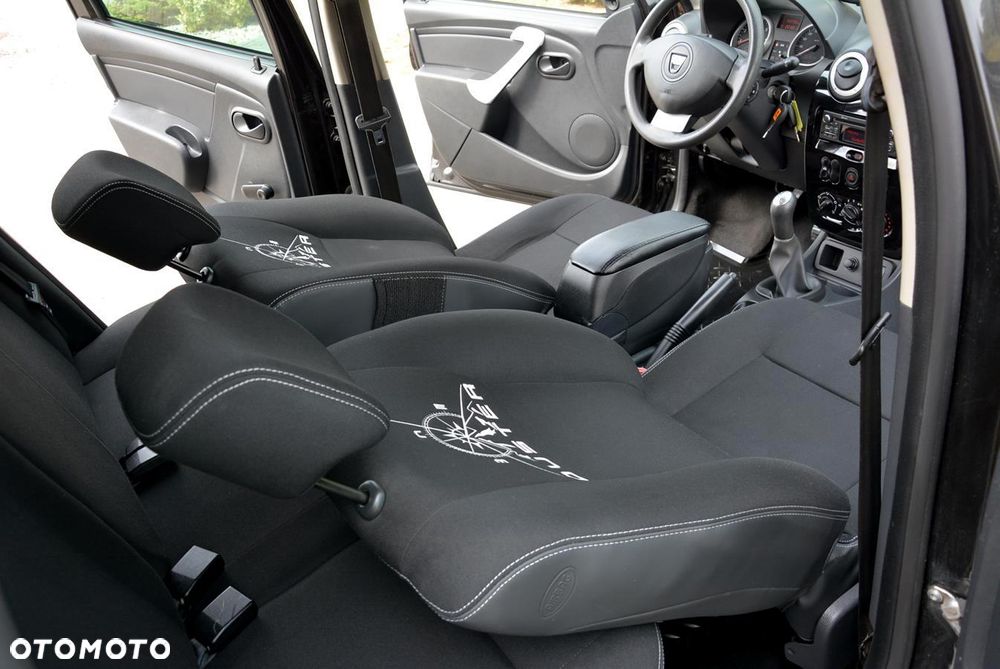 Dacia Duster 1.6 16V 105 4x2 Prestige - 28