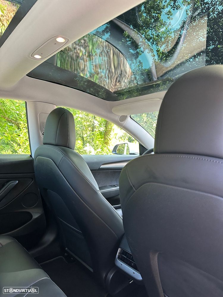 Tesla Model 3 Long Range Tração Integral - 31