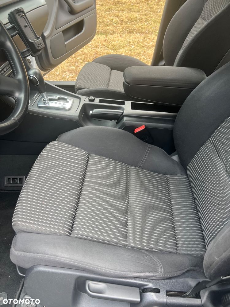Audi A4 Limousine - 22