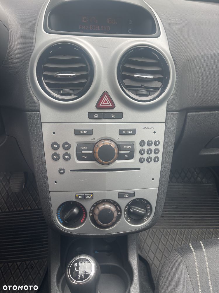 Opel Corsa 1.4 16V Enjoy - 6