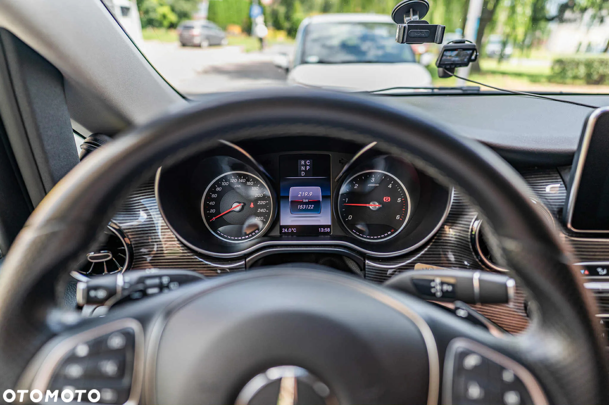 Mercedes-Benz Klasa V 300 d lang 9G-TRONIC Avantgarde Edition 2020 - 32