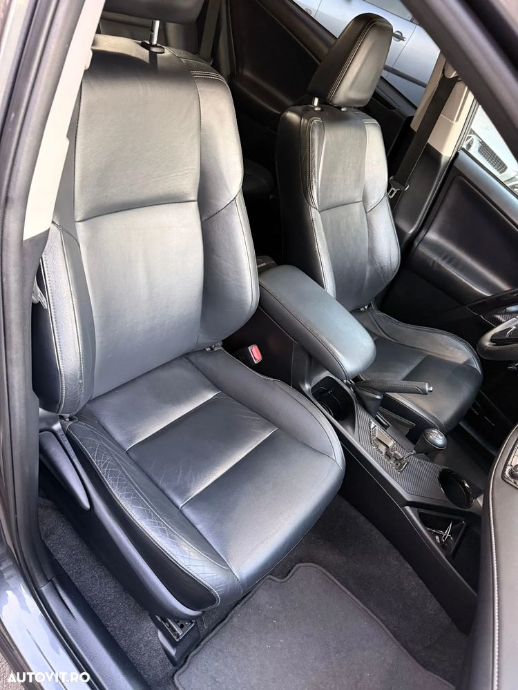 Toyota RAV4 2.2L D-CAT A/T Executive - 13