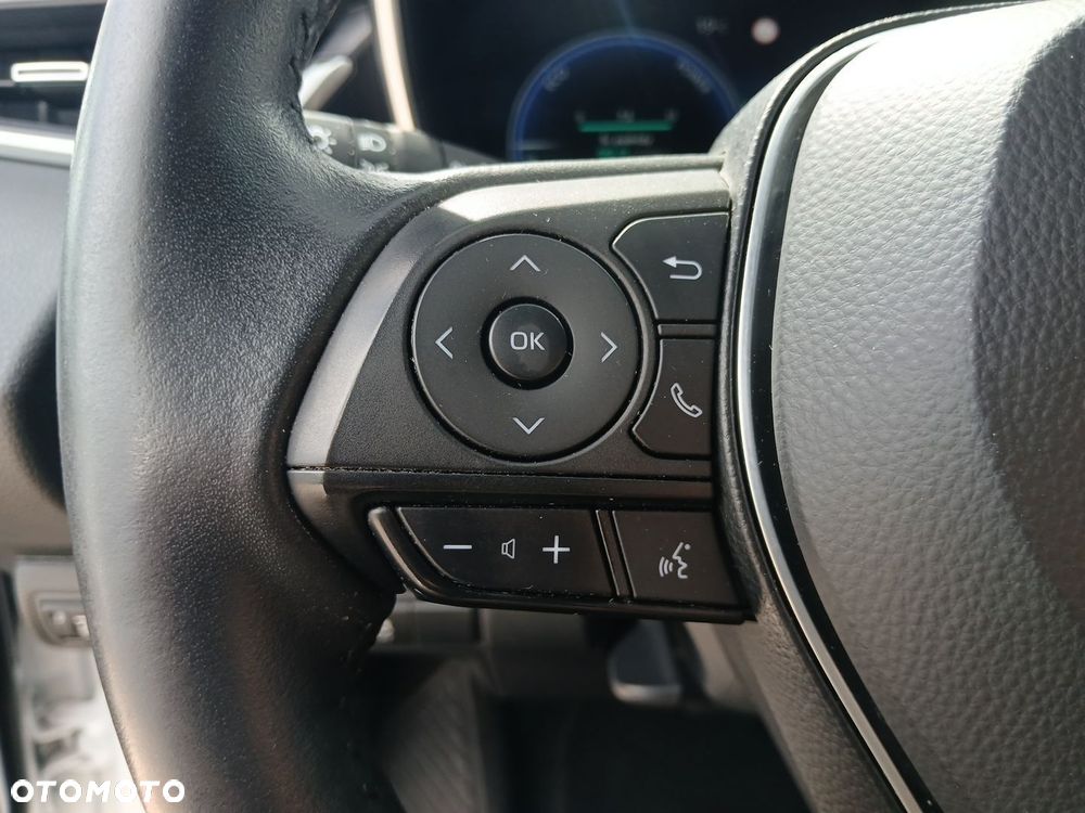 Toyota Corolla 2.0 Hybrid Comfort - 25