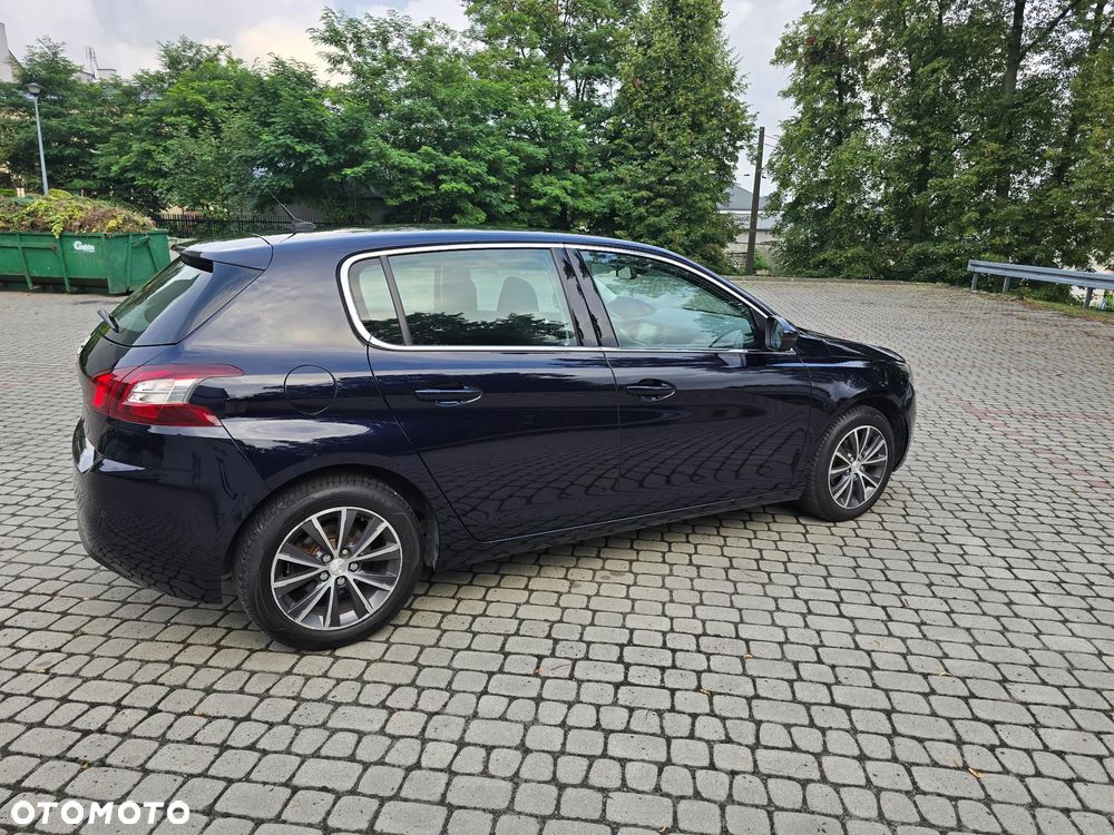 Peugeot 308 1.6 HDi Premium - 16