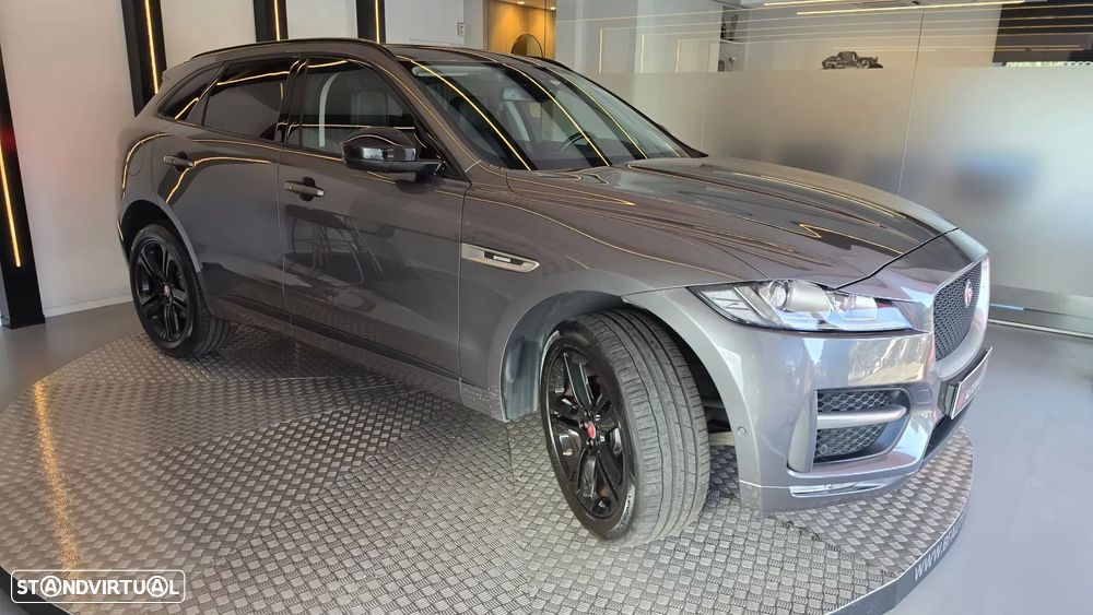 Jaguar F-Pace 2.0 i4D R-Sport AWD Aut. - 24