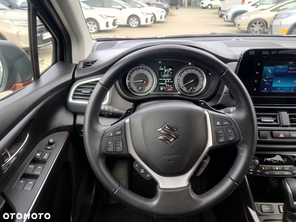 Suzuki SX4 S-Cross - 12