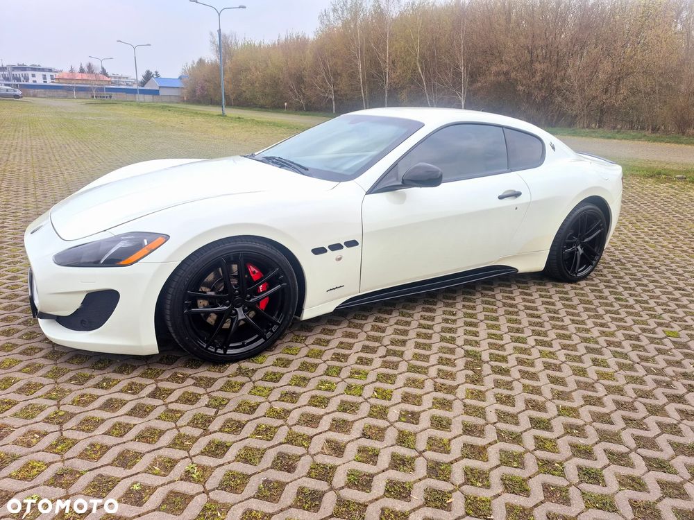 Maserati GranTurismo - 7