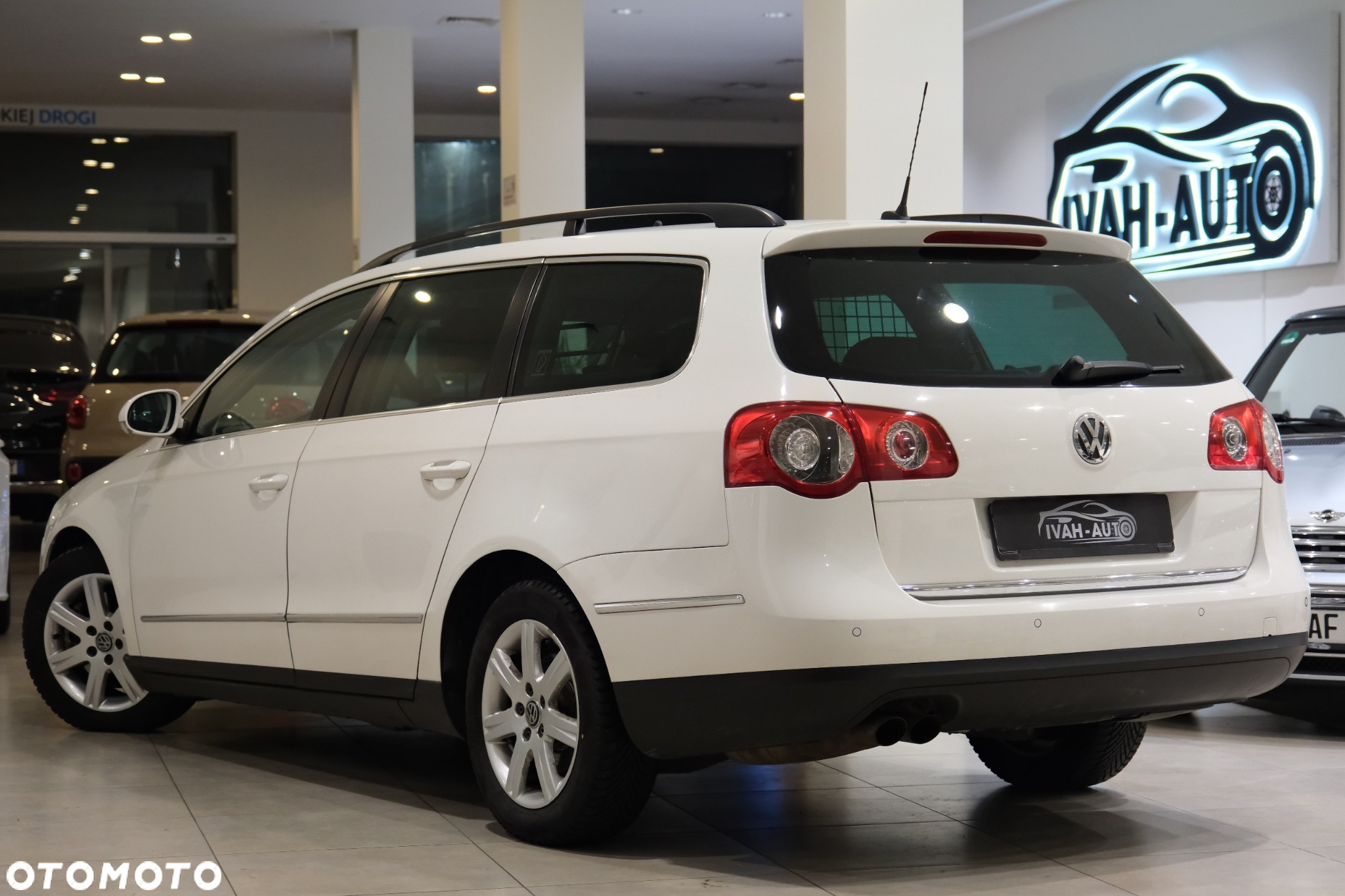 Volkswagen Passat 2.0 TDI Comfortline DSG - 6