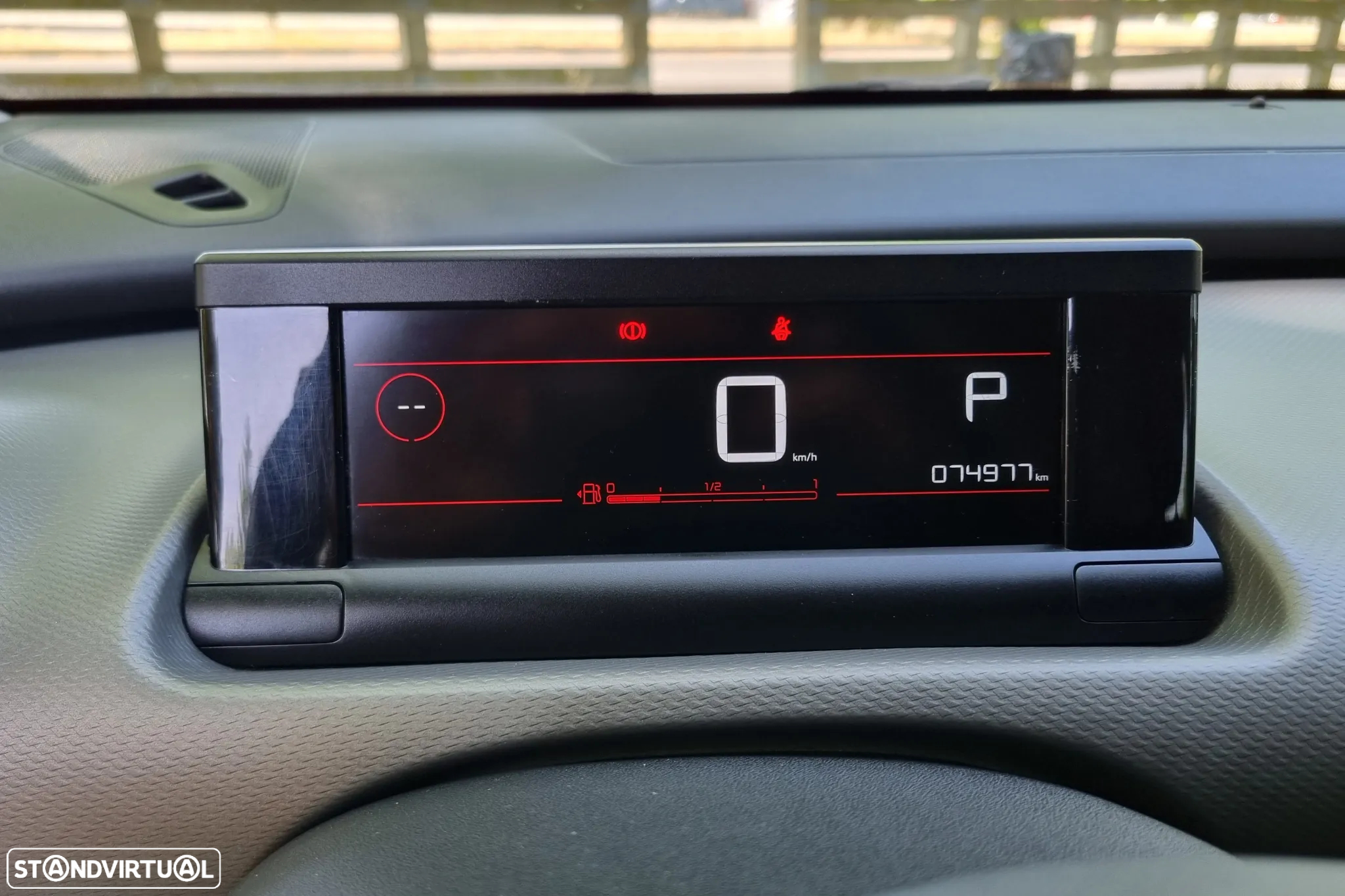 Citroën C4 Cactus PureTech 110 Stop&Start EAT6 Shine - 33