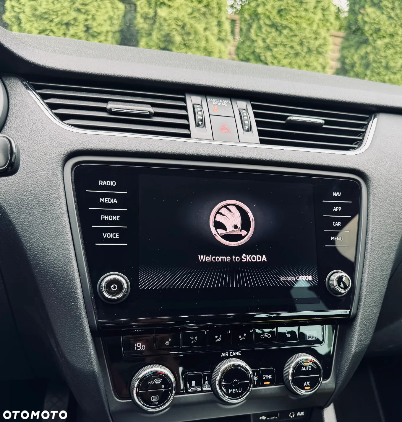 Skoda Octavia 2.0 TDI DSG Ambition - 14