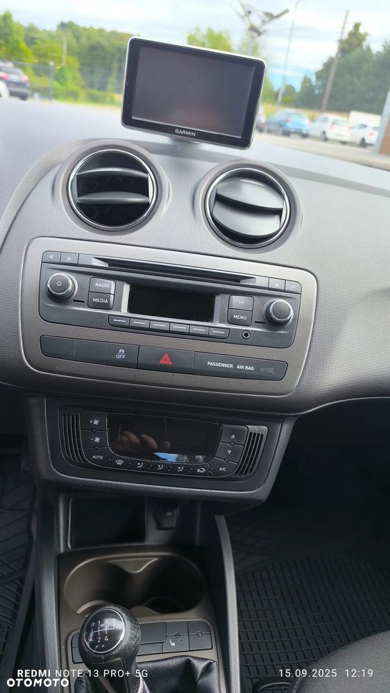 Seat Ibiza 1.4 16V Style Viva - 30