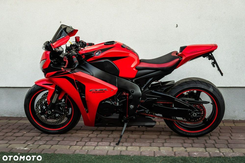 Honda CBR - 7