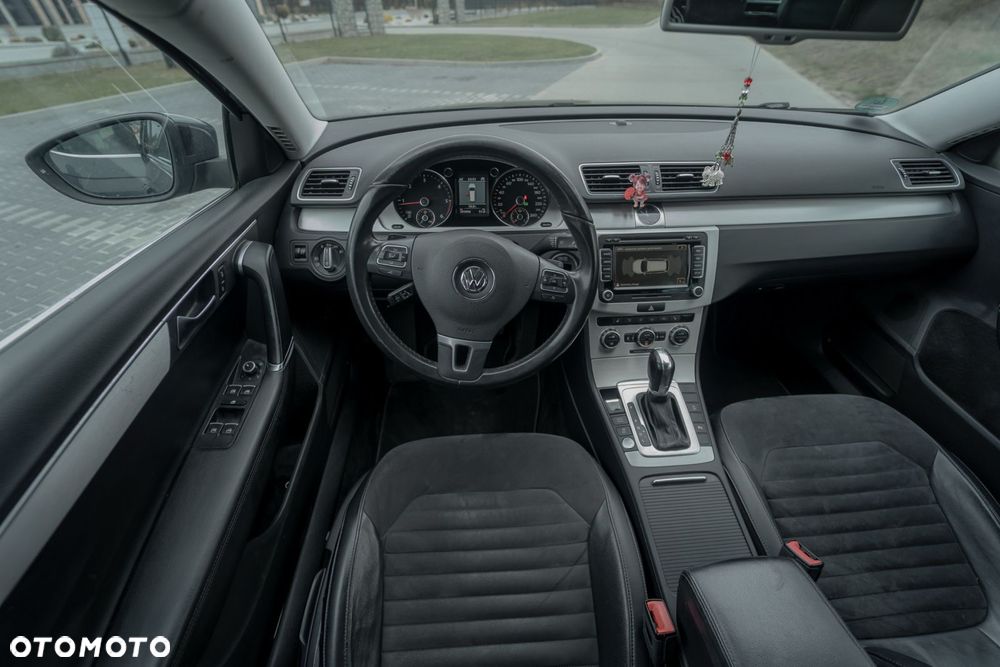 Volkswagen Passat 2.0 TDI Highline DSG - 7