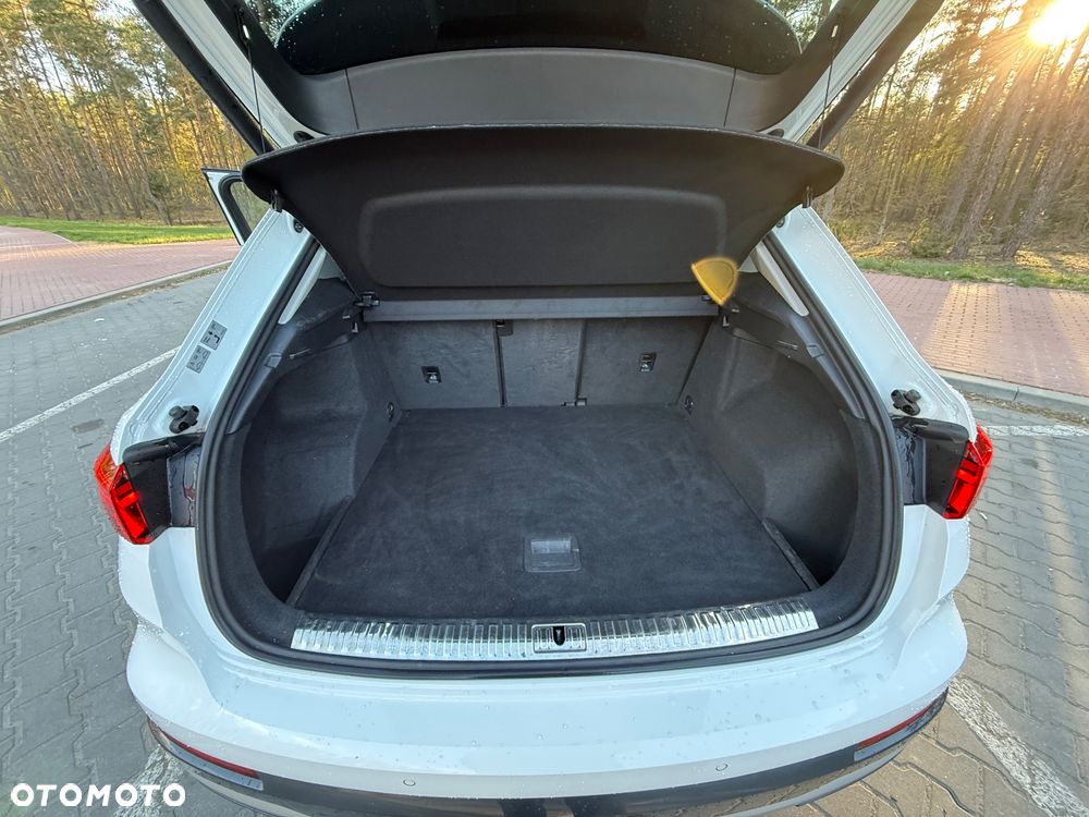Audi Q3 2.0 TDI S tronic - 18