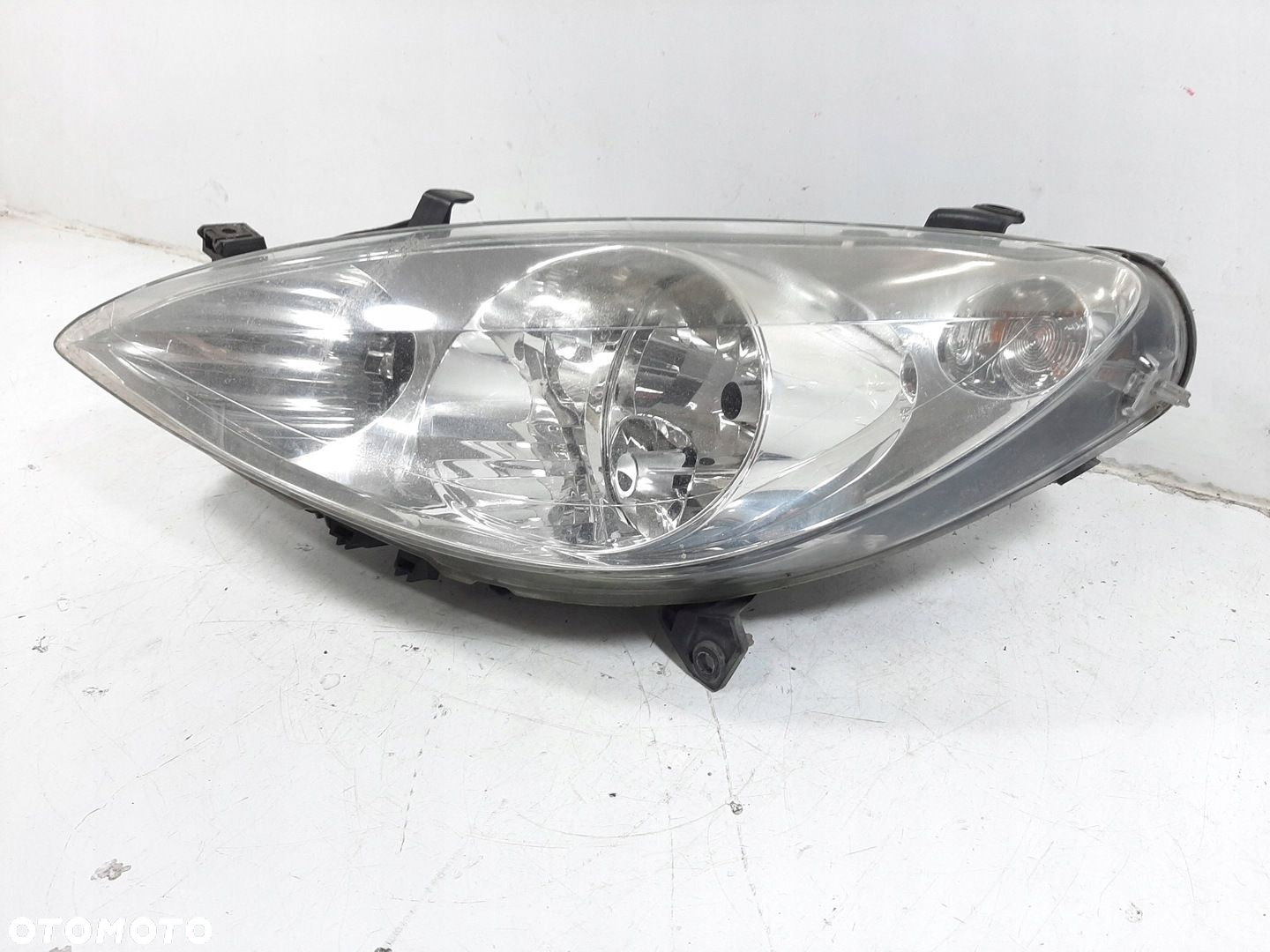PEUGEOT 307 1.6HDI 3D 04R LAMPA LEWY PRZOD VALEO 9641615780 - 5