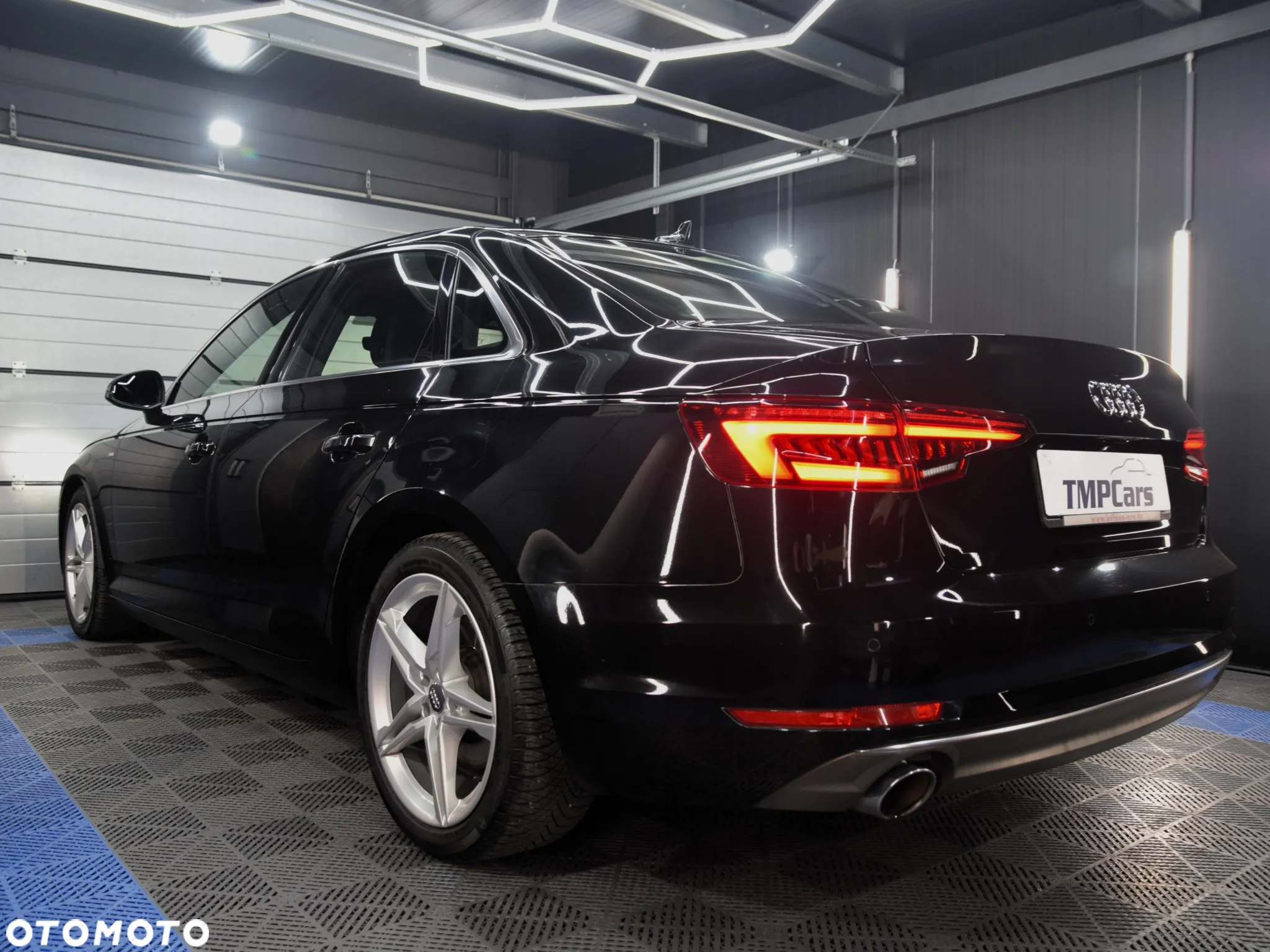 Audi A4 - 5