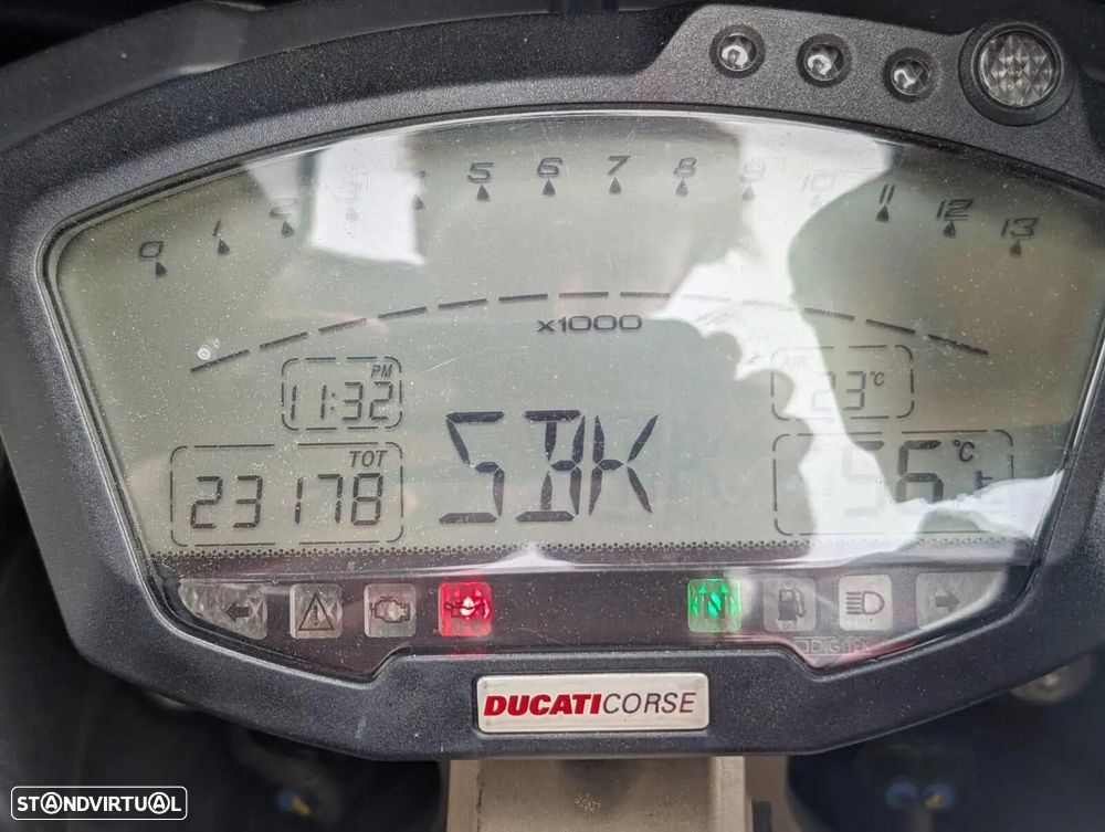 Ducati 848 - 7