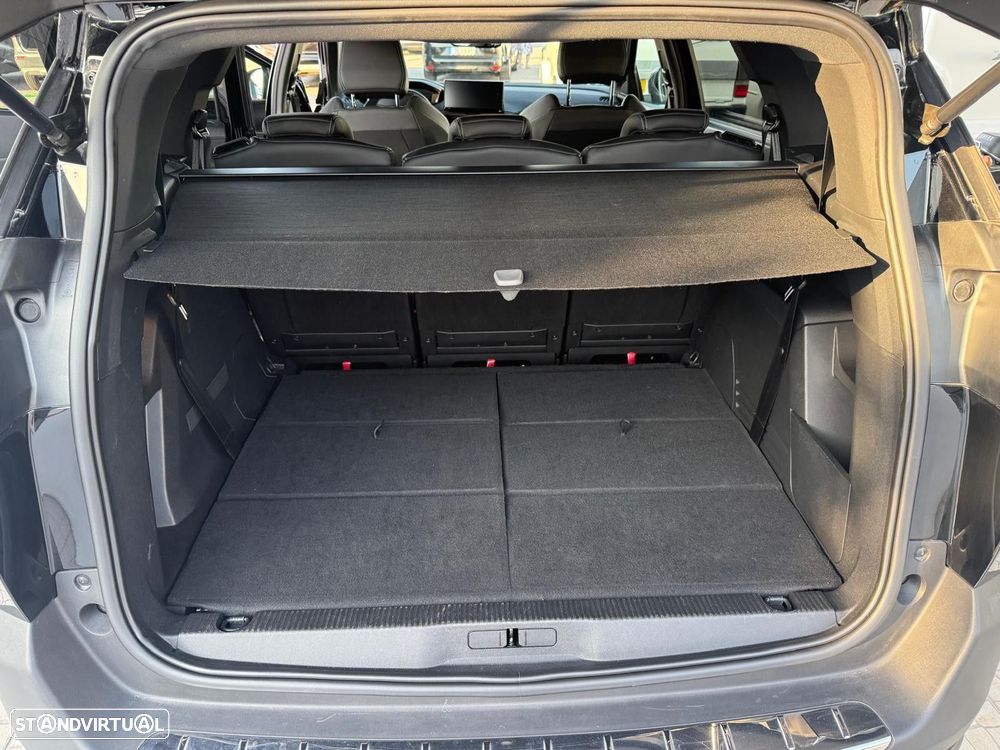 Peugeot 5008 1.2 PureTech Allure Pack EAT8 - 9