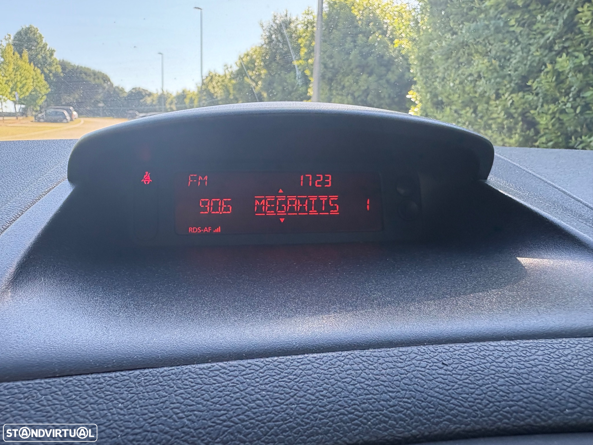 Renault Clio - 8
