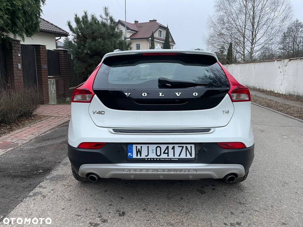 Volvo V40 Cross Country T4 Summum - 2