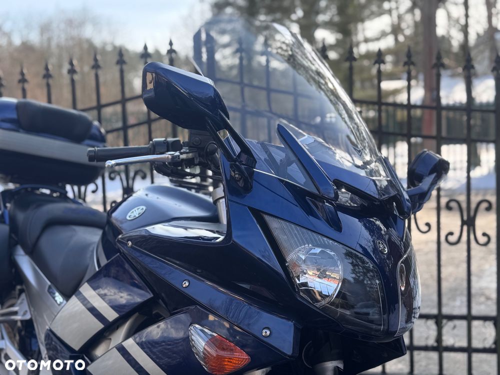 Yamaha FJR - 11