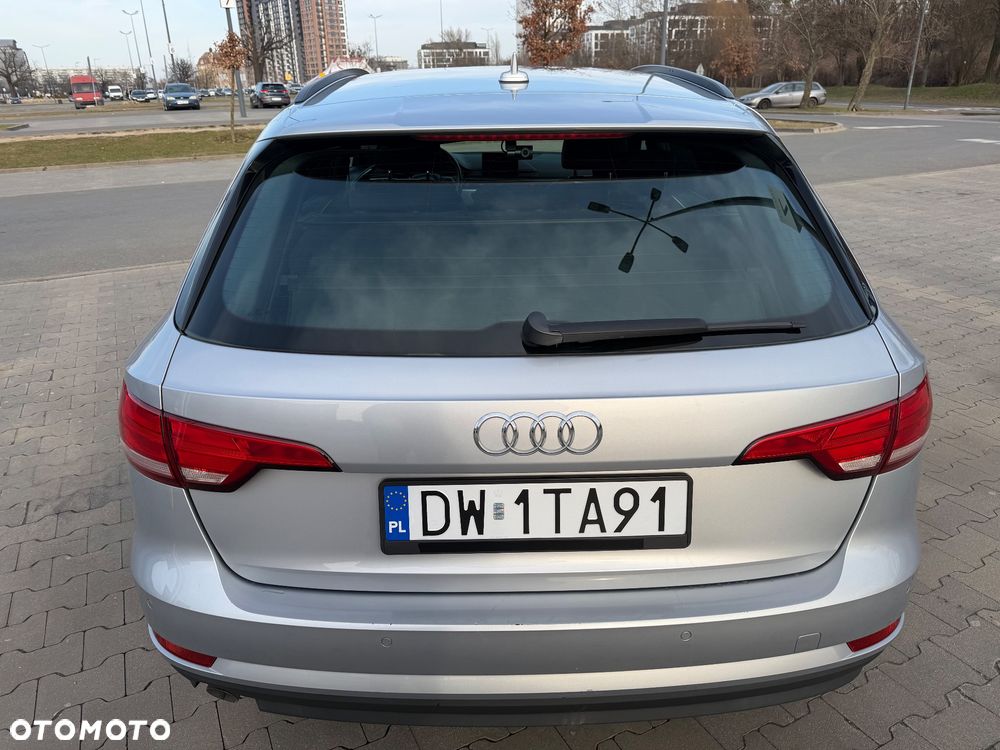 Audi A4 Avant - 5