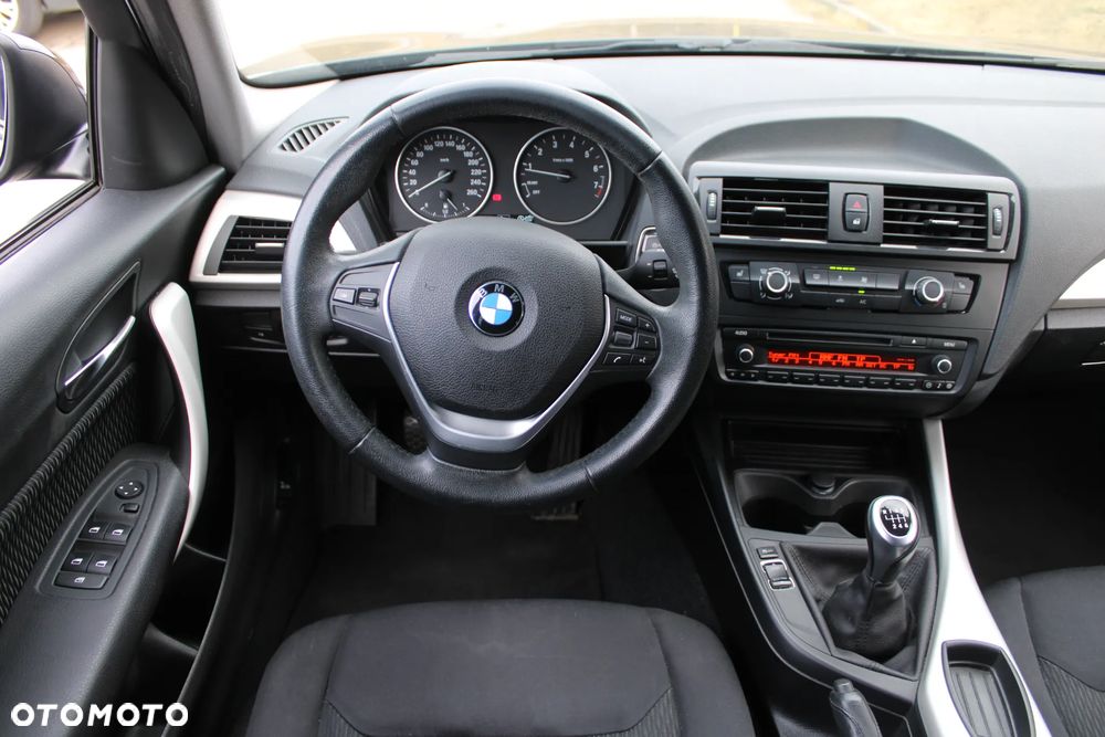 BMW Seria 1 - 14