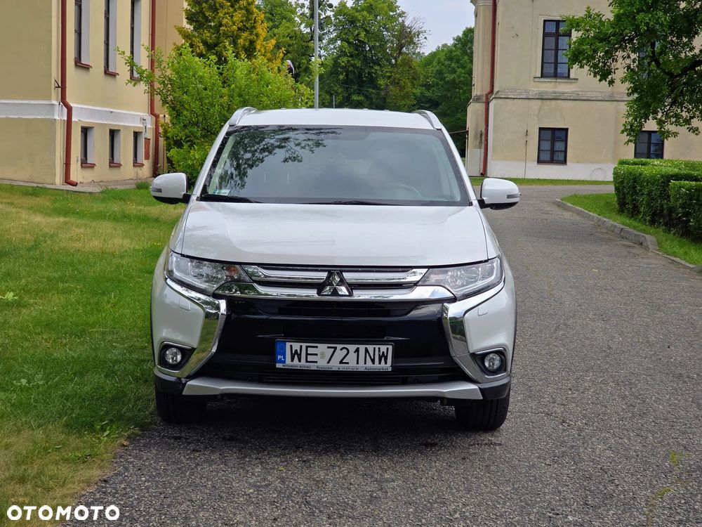 Mitsubishi Outlander 2.2 DID Intense + 4WD - 1