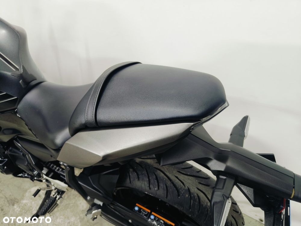 Kawasaki Ninja - 24