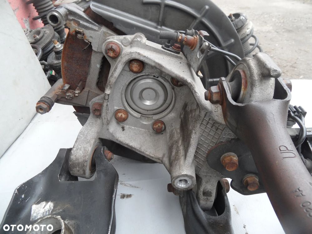 ZAWIESZENIE TYLNE TYŁ SANKI JEEP CHEROKEE KL 2WD - 4