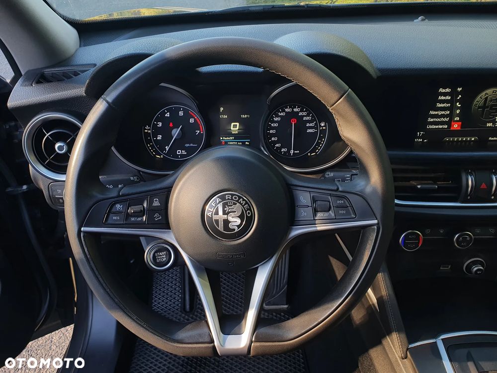 Alfa Romeo Stelvio 2.0 Turbo Q4 - 30