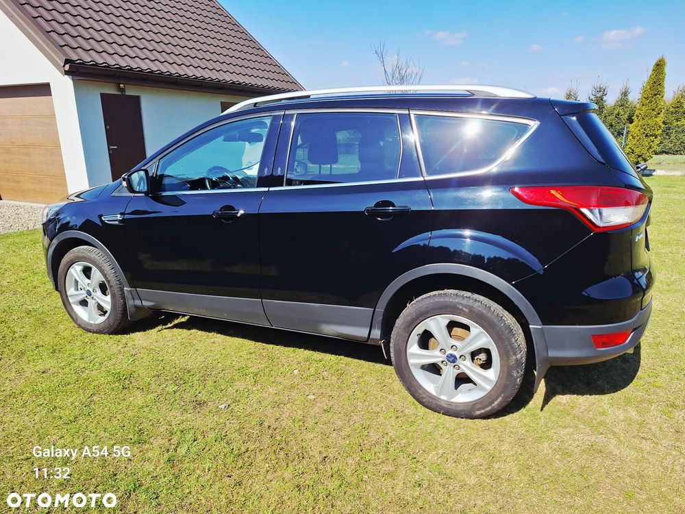 Ford Kuga 2.0 TDCi 2x4 Trend - 4