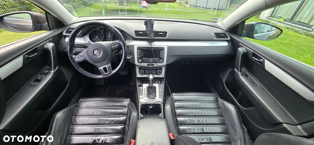 Volkswagen Passat Variant 2.0 TDI DPF Highline DSG - 3