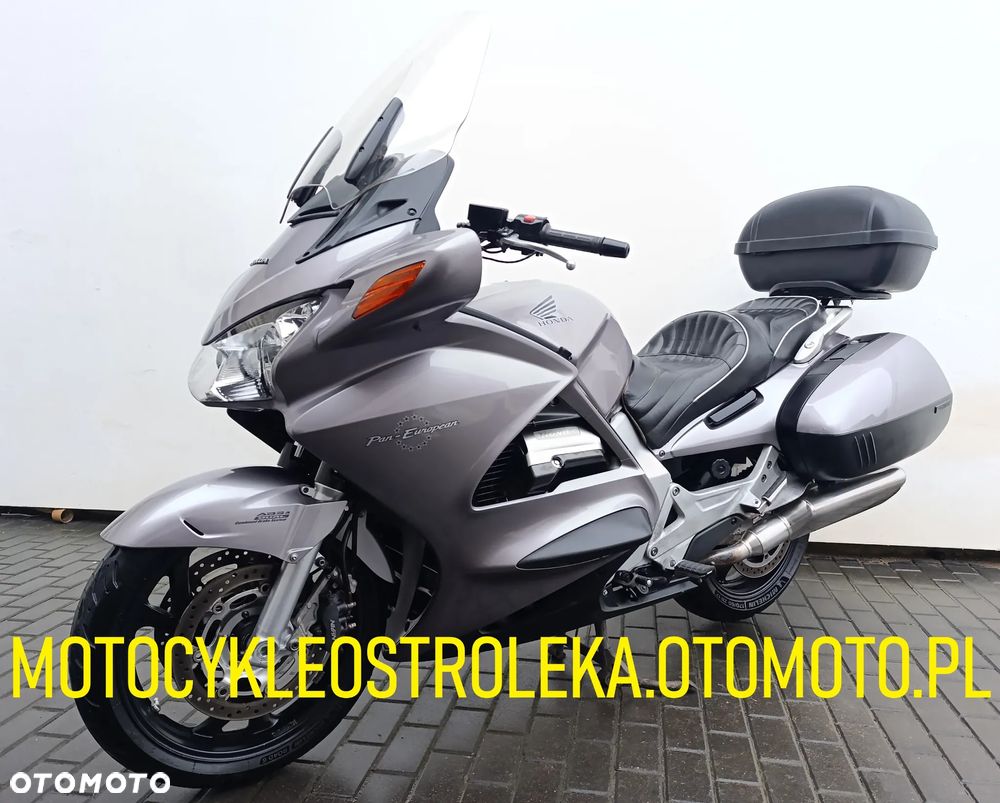 Honda ST - 2